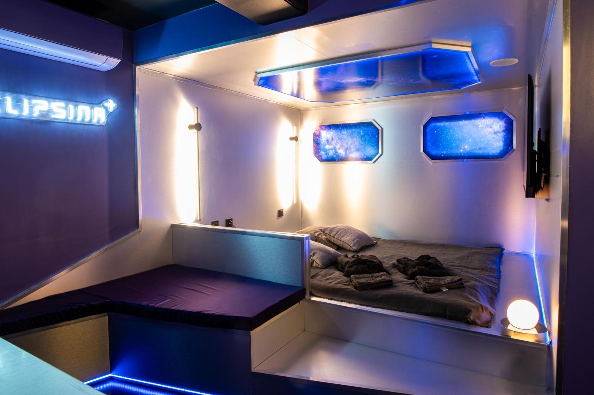 L'eclipsina - Insolite Dans Un Univers Futuriste Apartment